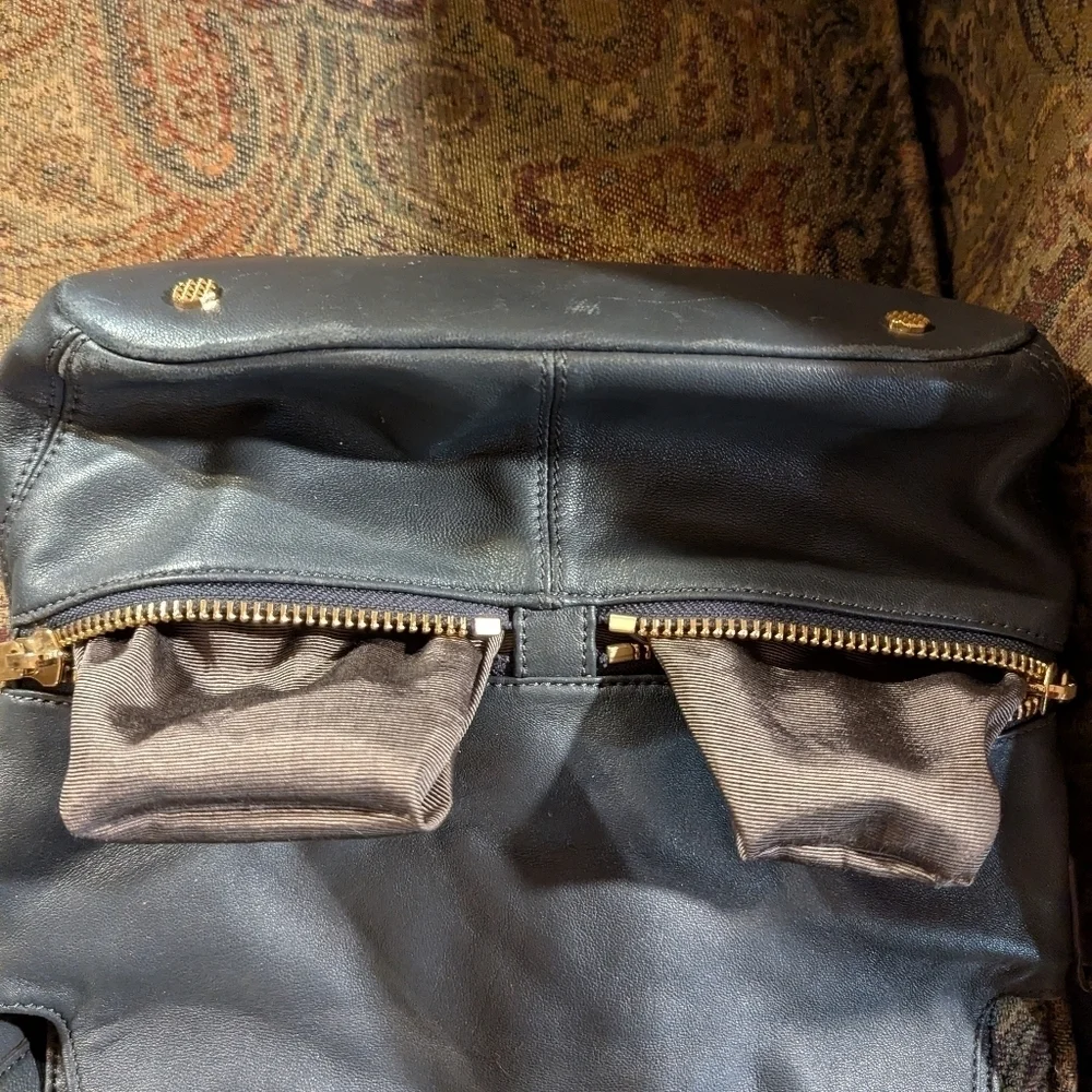 Vintage Elizabeth St. James Crossbody
